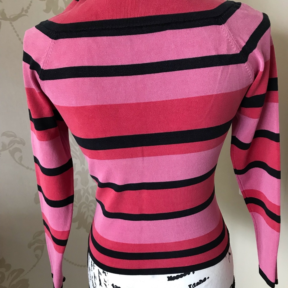 🎉🎉HOST PICK 🌺🌺 CARLISLE WOMENS SWEATER - Picture 2 of 9